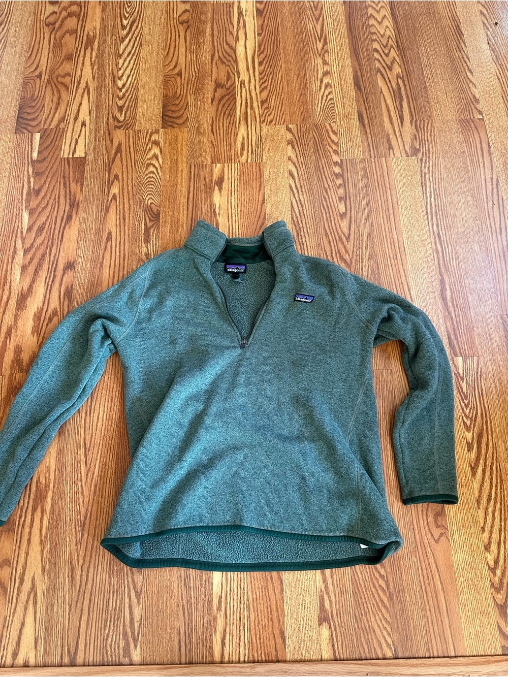 Patagonia Women's Forest Green Half-Zip Fleece Pullover